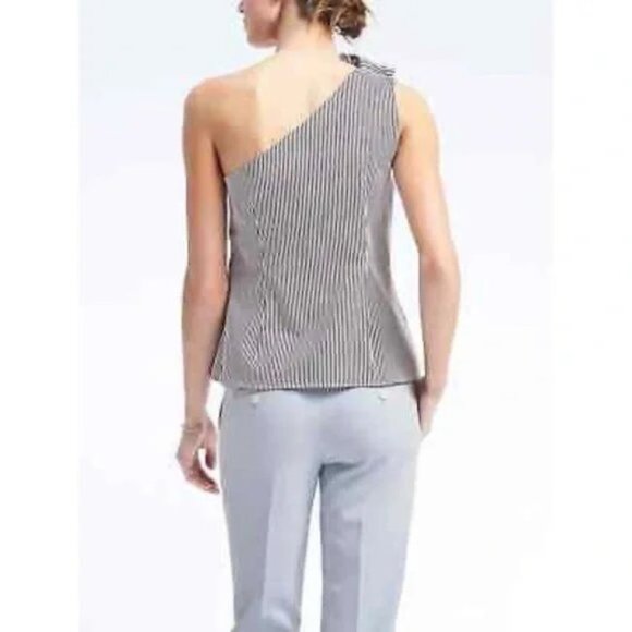 Banana Republic One Shoulder Bow Black & White Striped Top Size 8 - Picture 4 of 9